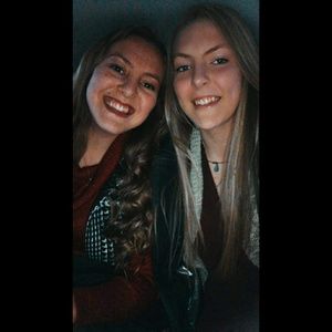 Meet your Posher, Halie